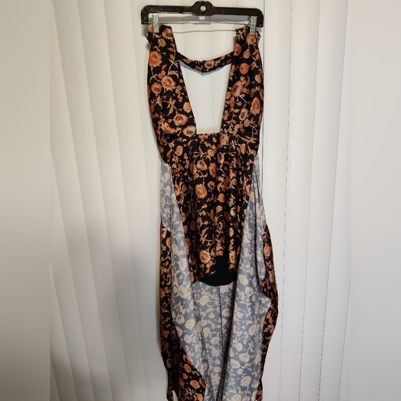 Significant Other Black with Orange Floral Dress Size 4 - Picture 3 of 7